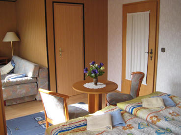 Hotel, Hotels, Duderstadt, Restaurant, Restaurants, Gästezimmer, Übernachtungen, Kegelbahn, Kegelbahnen, Eichsfeld, Hotel, Hotels, Duderstadt, Restaurant, Restaurants, Gästezimmer, Übernachtungen, Kegelbahn, Kegelbahnen, Eichsfeld,